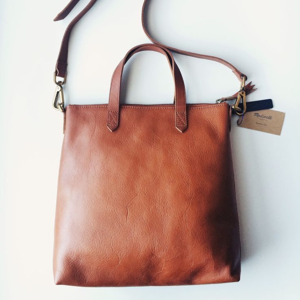 Madewell Zip-Top Crossbody – Dark Brown Leather – NWT
